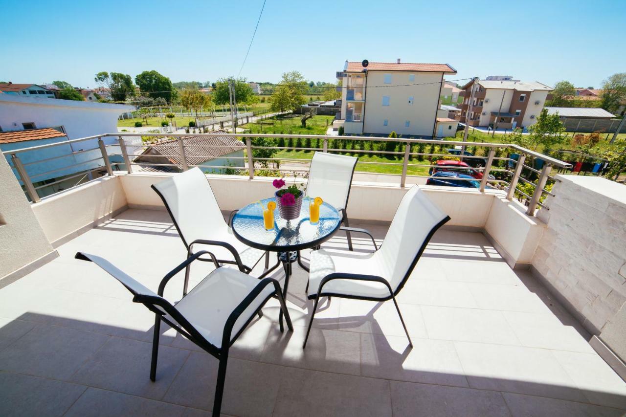 Adriatica Sea & Sun Bed and Breakfast Ulcinj Exterior foto