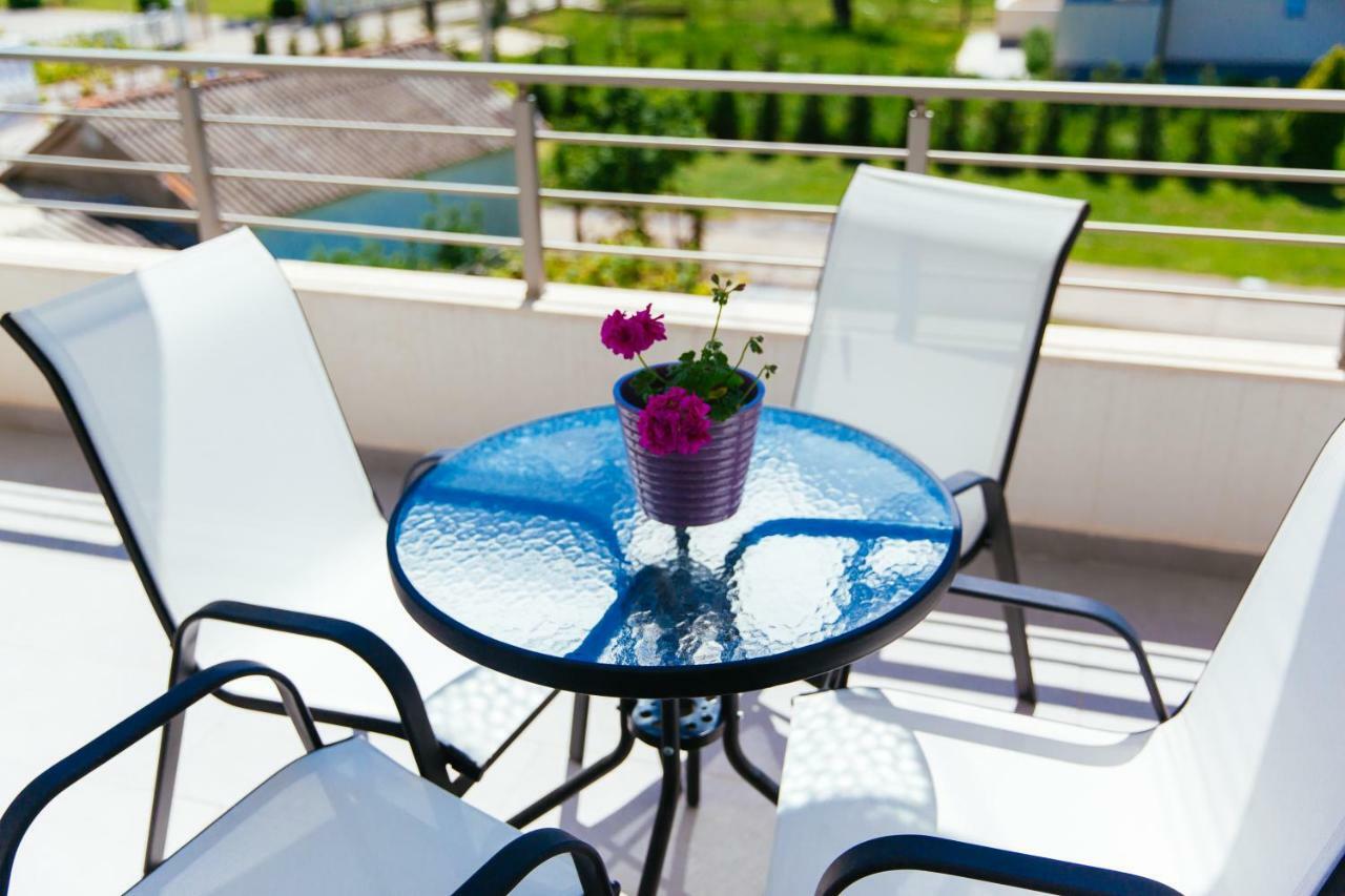 Adriatica Sea & Sun Bed and Breakfast Ulcinj Exterior foto